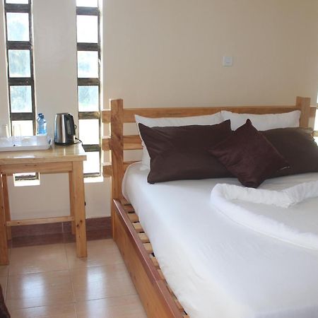 Eshborns House - Near Jomo Kenyatta International Airport And Sgr With Shuttle Services Syokimau Exterior photo