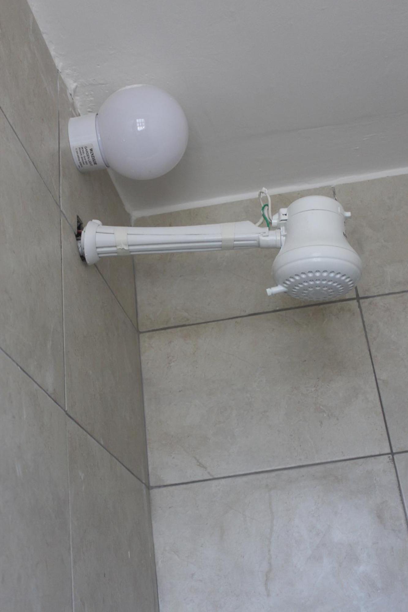 Eshborns House - Near Jomo Kenyatta International Airport And Sgr With Shuttle Services Syokimau Exterior photo